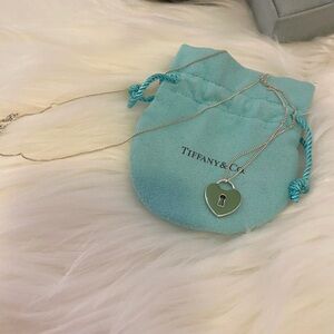 “RARE” VINTAGE T&Co M/S Double Side Blue Enamel Heart KEY HOLE LOCK +925s Chain